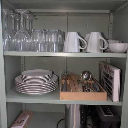 Refuge Lumineux Au Pied De La Cathedrale Amiens