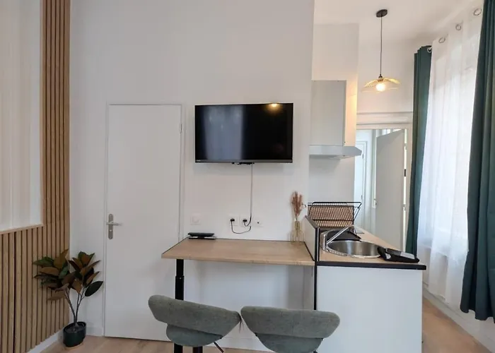 Refuge Lumineux Au Pied De La Cathedrale Appartement *