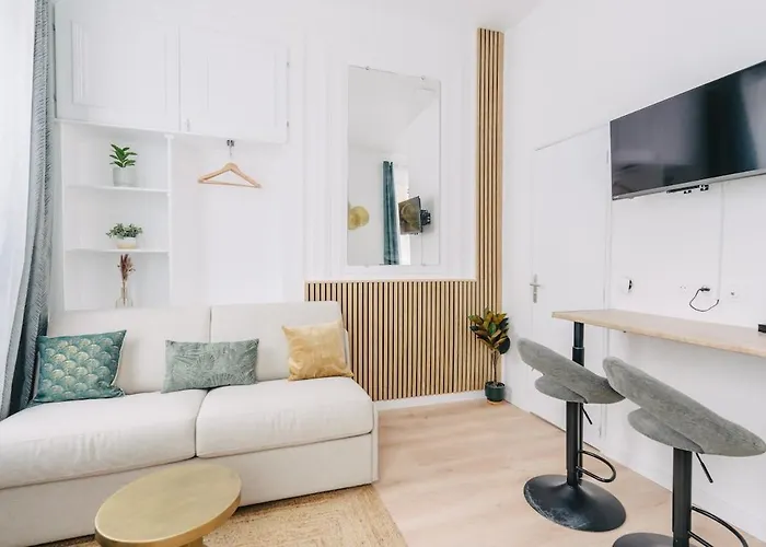 Refuge Lumineux Au Pied De La Cathedrale